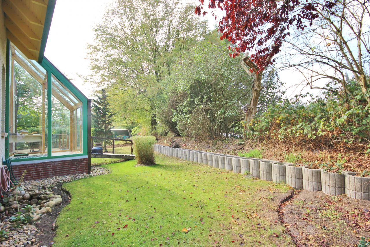Ihr Traumhaus in Essen – Modernes Wohnen mit Fernblick